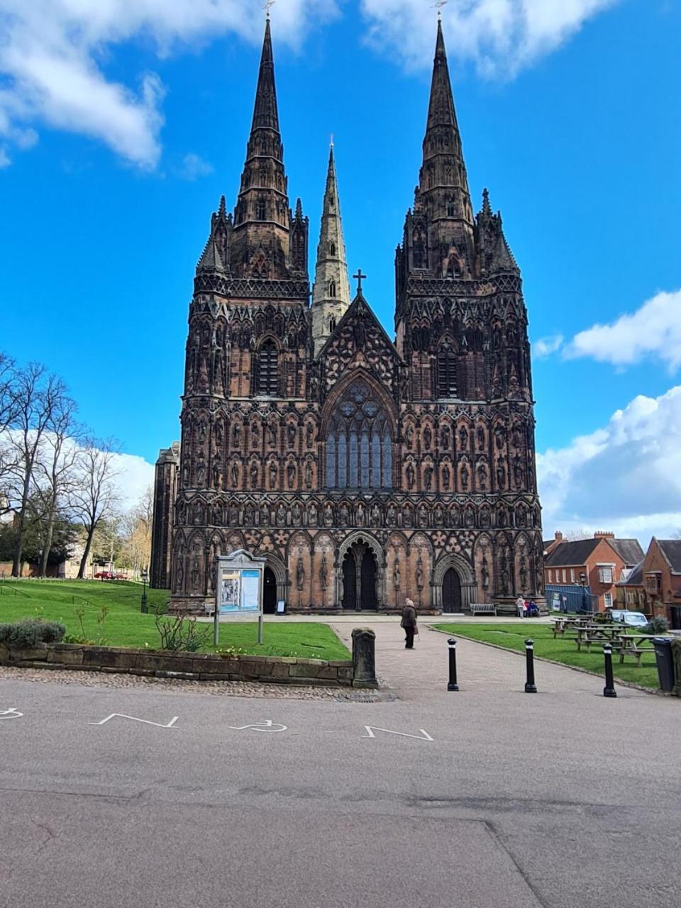 Samuels' A Duplex Apartment By Spires Accommodation In Lichfield City Centre Exterior foto