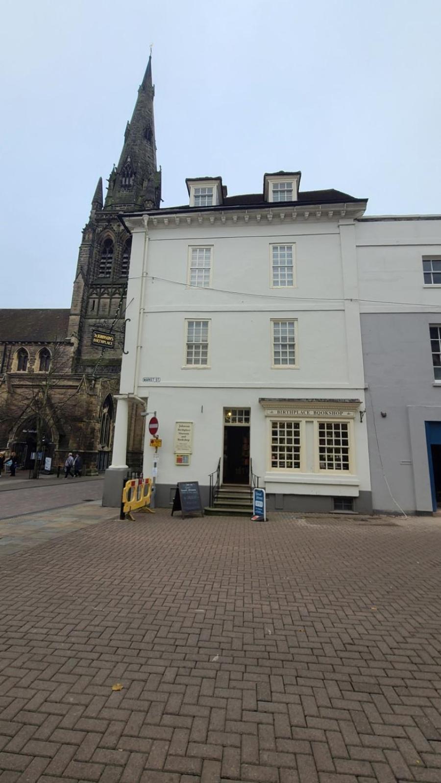 Samuels' A Duplex Apartment By Spires Accommodation In Lichfield City Centre Exterior foto